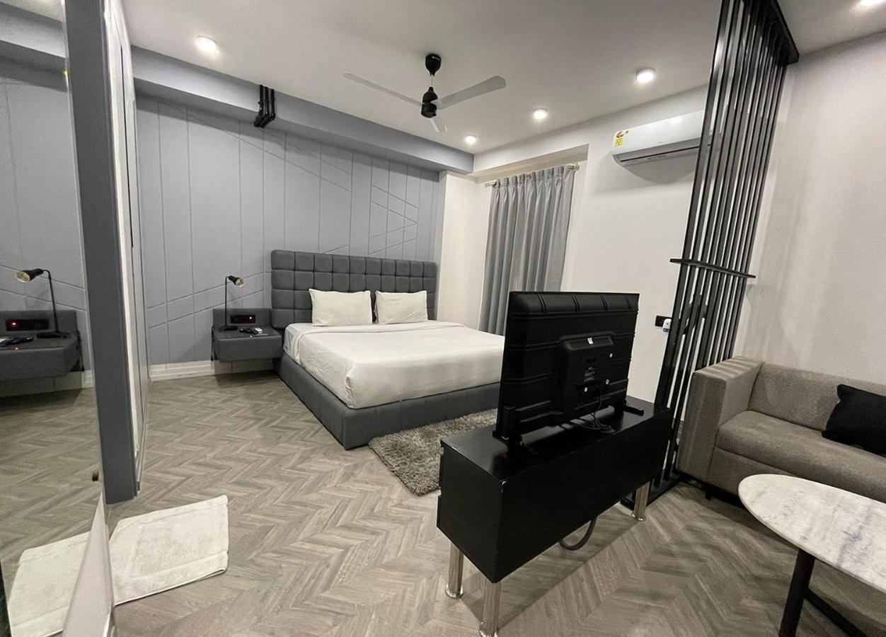 Bedchambers Serviced Apartments, Mg Road Gurgaon Exteriör bild