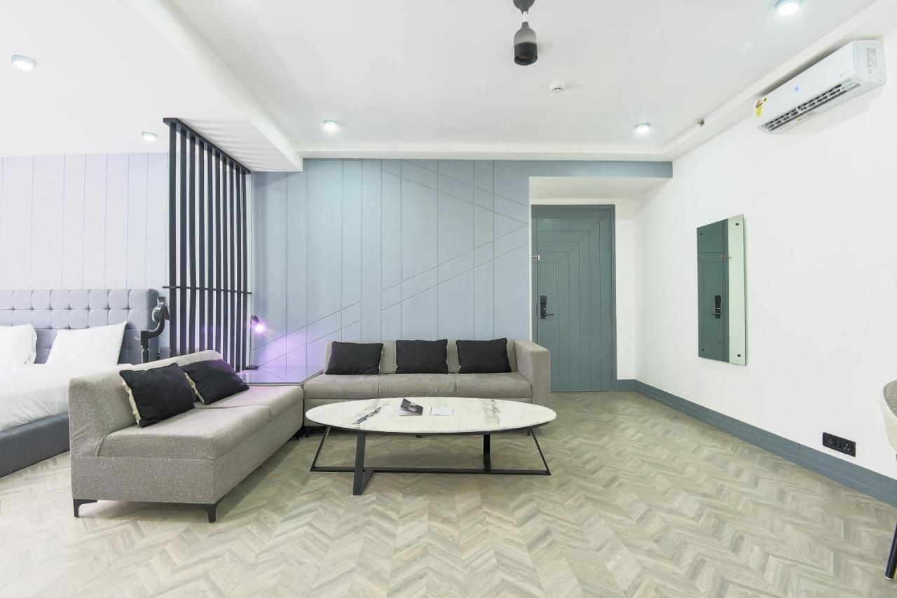 Bedchambers Serviced Apartments, Mg Road Gurgaon Exteriör bild
