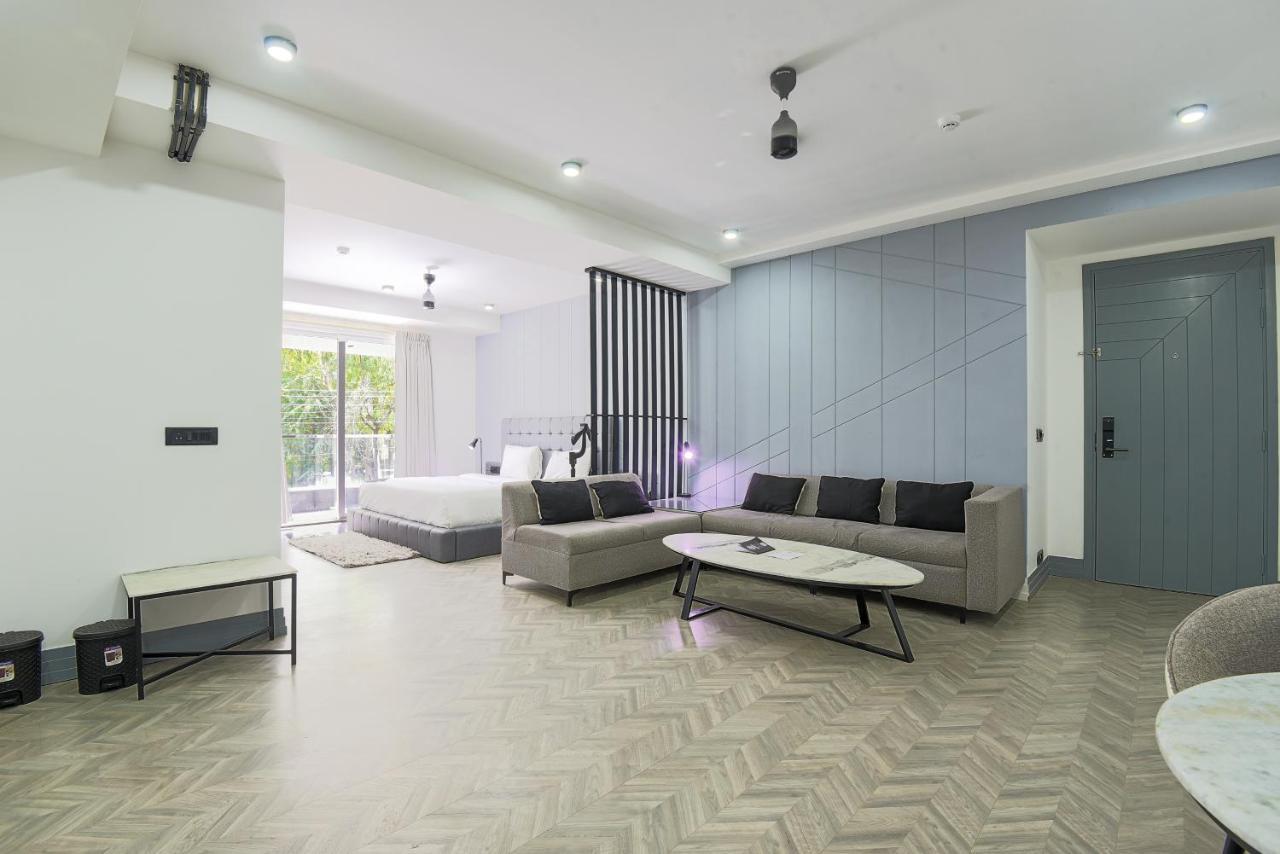 Bedchambers Serviced Apartments, Mg Road Gurgaon Exteriör bild