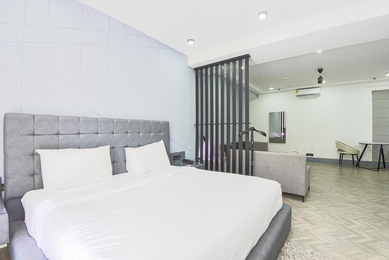 Bedchambers Serviced Apartments, Mg Road Gurgaon Exteriör bild