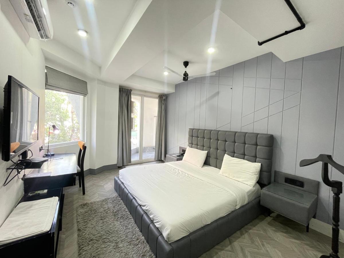 Bedchambers Serviced Apartments, Mg Road Gurgaon Exteriör bild