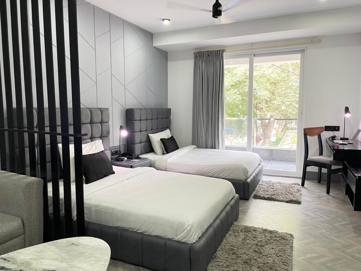 Bedchambers Serviced Apartments, Mg Road Gurgaon Exteriör bild